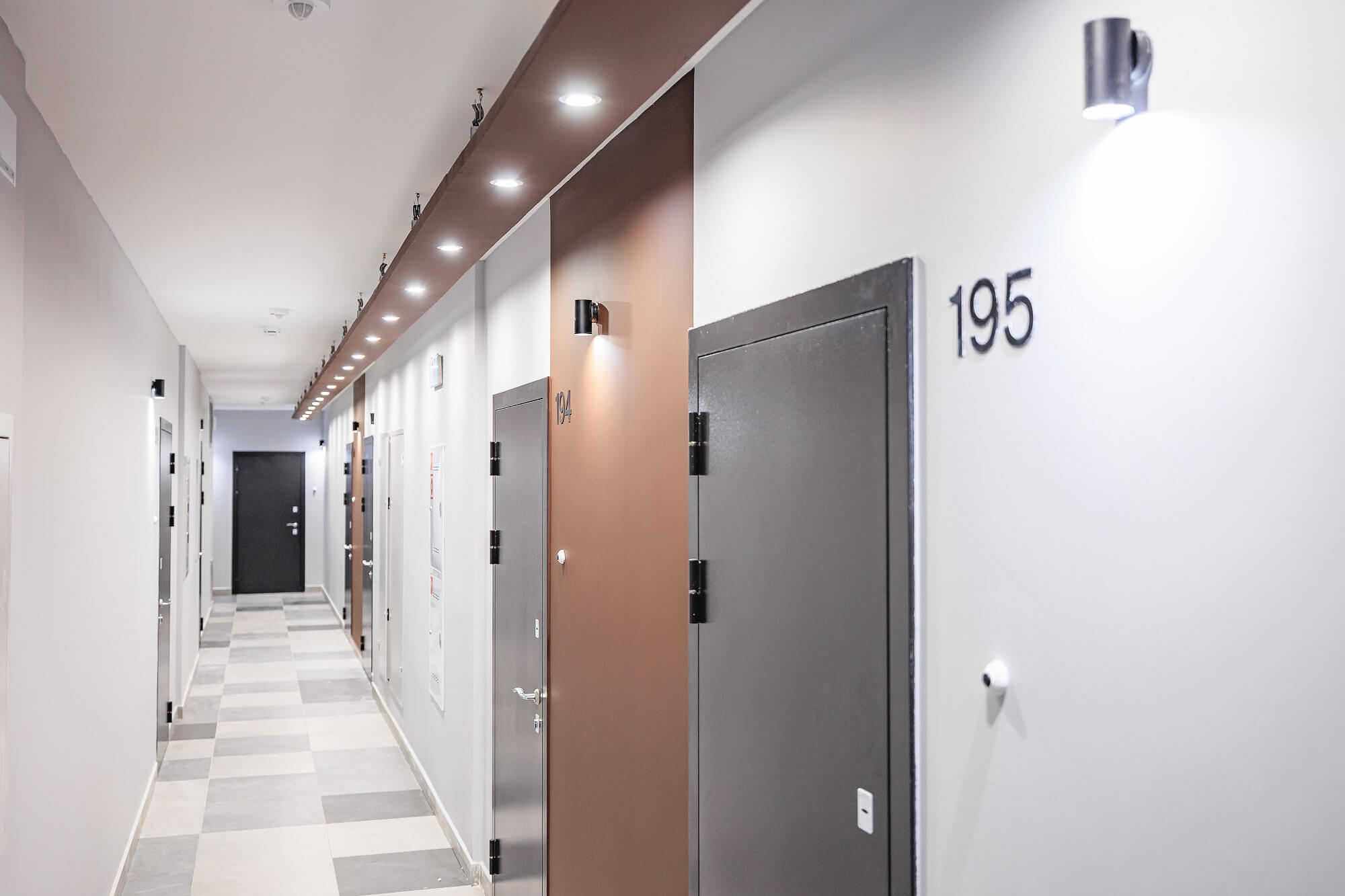 Холлы. Слайд 3