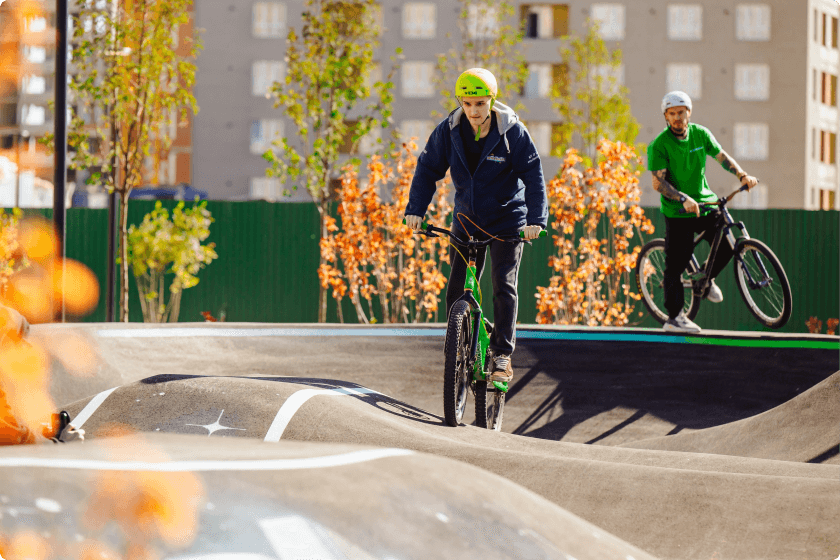 Спорт. Памп-трек