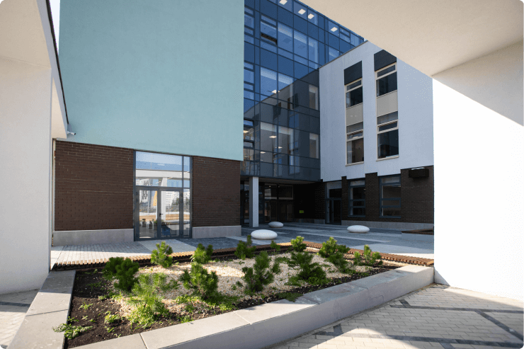 Школа №133. Слайд 2 