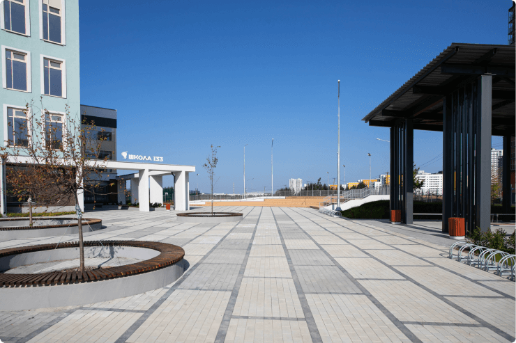 Школа №133. Слайд 3 