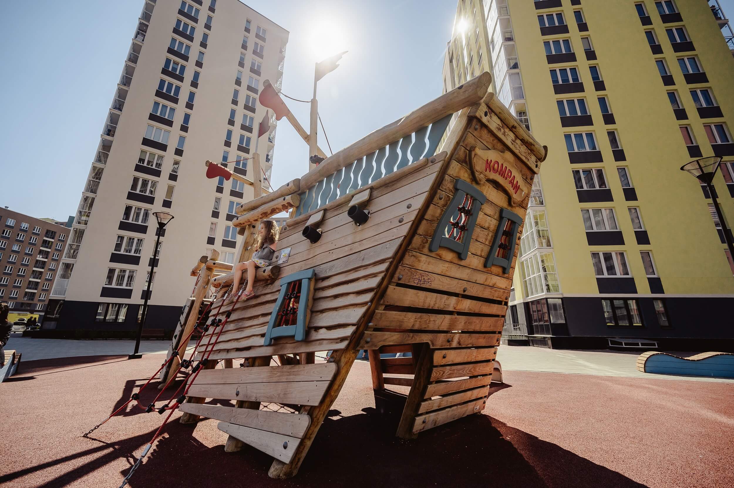 Дворы. Слайд 5