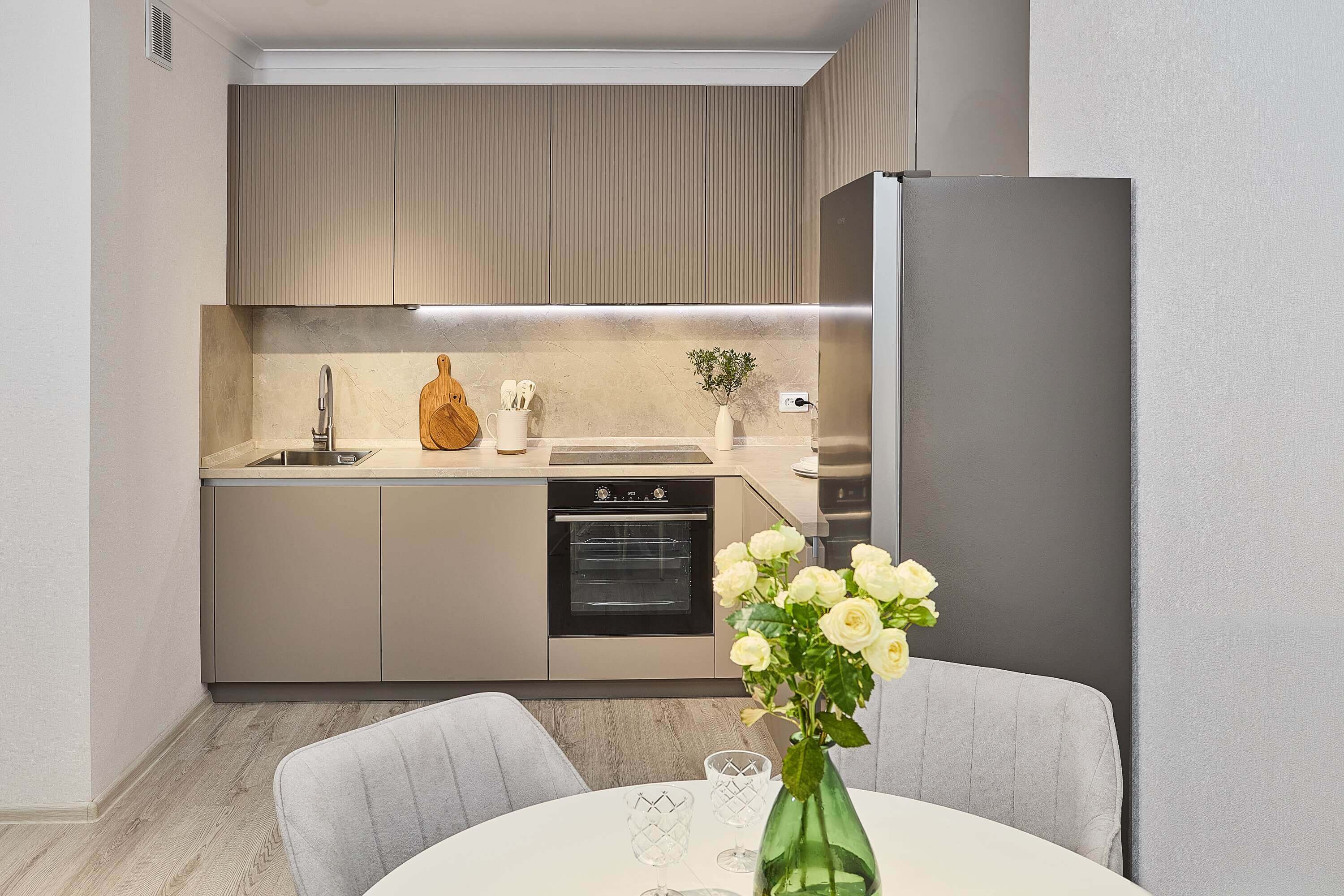 Квартиры с мебелью. Слайд 1